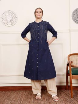 SAVI - Blue Cotton Yarn Dyed Detailed Kurta