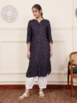 SAVI - Grey Viscose Rayon Printed Straight Kurti
