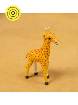 House of Ekam - Yellow Giraffe