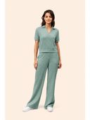 Green color option, Sold out, Currently selected