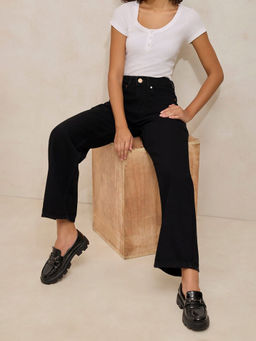 SHOWOFF - Women's Black High Rise Straight Fit Denim Jeans