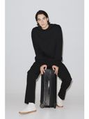 Black color option, Currently selected