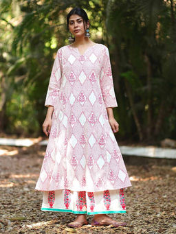 Chidiyaa - Pink Pure Cotton Geometric A-Line Kurta