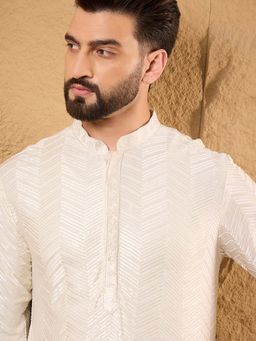 ETHNIC BAY - Men Off White Viscose Rayon Embroidered Straight Kurta with Pant