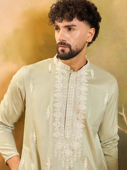 ETHNIC BAY - Men Green Silk Blend Embroidered Straight Kurta with Pant