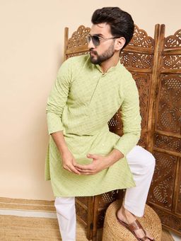 ETHNIC BAY - Men Green Embroidered Straight Kurta