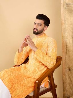 ETHNIC BAY - Men Yellow Embroidered Straight Kurta