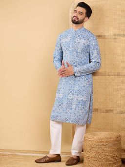 ETHNIC BAY - Men Blue Embroidered Straight Kurta