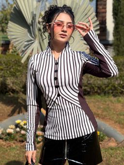 Tandul - Multi-Color Regular Fit Stripes V-Neck Top