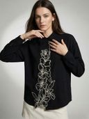 Black color option, Currently selected