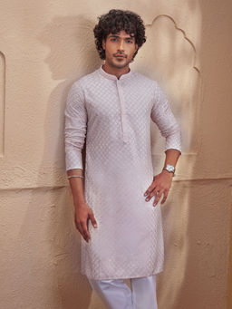 Vastramay - Peach Embroidered Cotton Blend Regular Fit Kurta