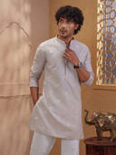 Beige color option, Currently selected