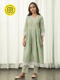 Roze - Zarra Pleated Kurta (Set of 3)