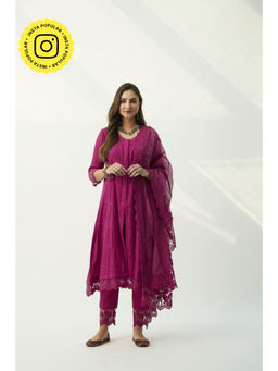 Roze - Mahjabeen Magenta Suit (Set of 3)