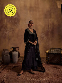 Roze - Razia Black Dupatta