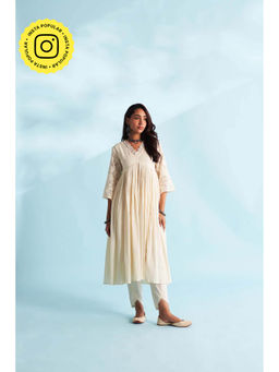Roze - Arisha Ivory Anarkali Kurta