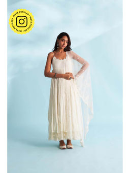 Roze - Zoha Ivory Anarkali Kurta with Pant and Dupatta (Set of 3)