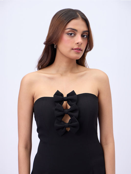 Buy MIXT by Nykaa Fashion Black Solid Bow Detail Bodycon Mini Tube Dress  Online