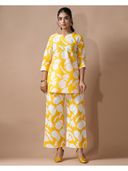 Yellow color option, Currently selected