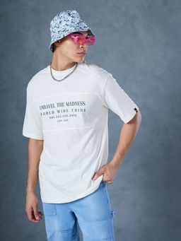 Bewakoof - Men's Gradenia Unravel the Madness Typography Oversized T-shirt