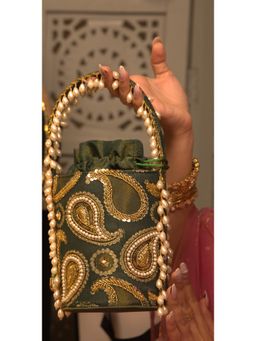 Suave Bags - Women Green Fabric Bucket Bag