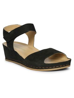 El Naturalista - Black Wedge Pair Of Sandals