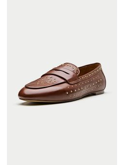 Oroh - Brown Low Top Pair Of Loafers