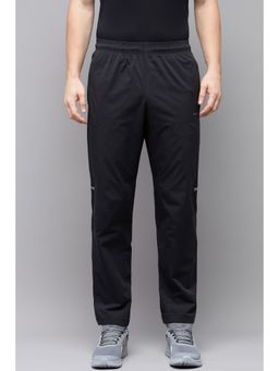 Reebok - Men Solid Black Trackpant