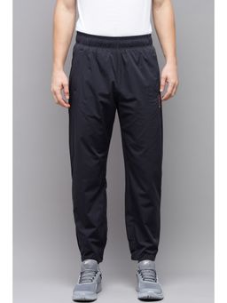 Reebok - Men Solid Black Joggers