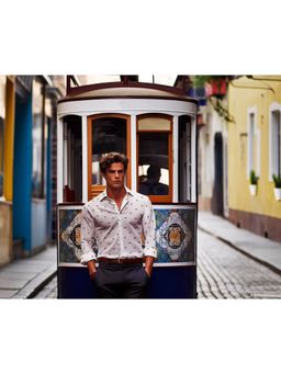 Simon Carter - Peach Shirt