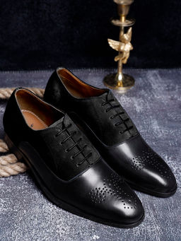 Louis Stitch - Italian Handmade Black Textured Formal Brogue Shoes for Men