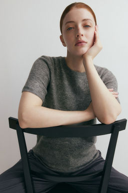 H&M - Women Grey MAMA Short-Sleeved Fine-Knit Top