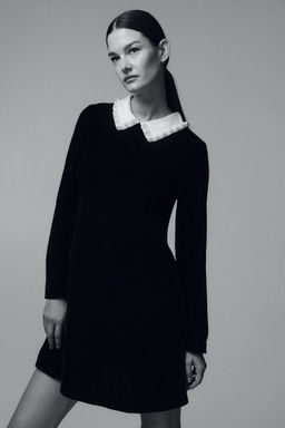 H&M - Women Black MAMA Collared Velvet Dress