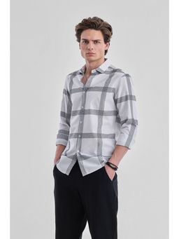 Snitch - Grey Checks Full Sleeves Slim Casual Shirt