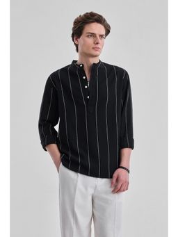 Snitch - Black Stripes Full Sleeves Regular Shirt