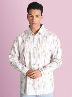 Bene Kleed - Men Off White Abstract Printed Cotton Casual Shirt