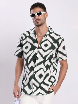 Bene Kleed - Men Green and White Printed Shirt