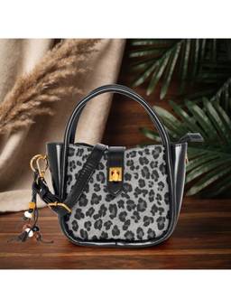 ESBEDA - Black Spotlight Leopard Handbag With Detachable Strap