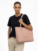 Pink color option, Currently selected