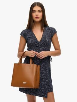 Superdry - Women's Ryu Ten Handbag With Detachable Strap And Pouch - Tan