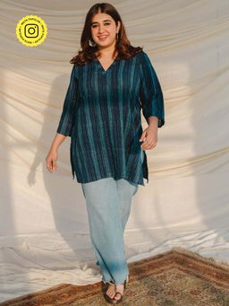 The Indian Ethnic Co. - Indigo Dabu A-line Slub Cotton Short Kurta