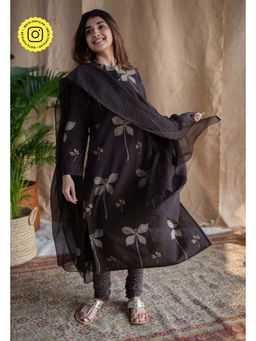 The Indian Ethnic Co. - Charcoal Dabu Slub Cotton Kurta