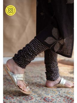 The Indian Ethnic Co. - Charcoal Dabu Slub Cotton Chudidar