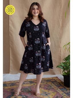 The Indian Ethnic Co. - Kochi Ajrakh Navy Blue Cotton Dress
