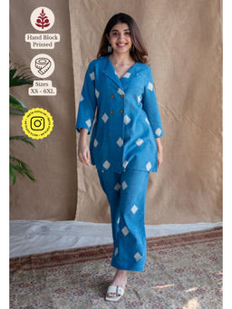The Indian Ethnic Co. - Blue Straight Dabu Slub Cotton Printed Co-Ord (Set of 2)