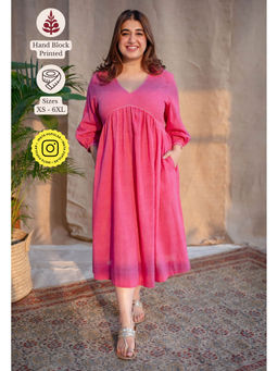 The Indian Ethnic Co. - Pink A-Line Dabu Slub Cotton Dress V Neck With Embroidered