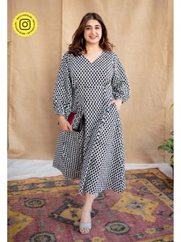 The Indian Ethnic Co. - Multi-Color A-Line Dabu Printed Cotton Dress With V Neck