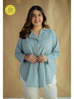 The Indian Ethnic Co. - Sky Blue Anti-Fit Solid Cotton Embroidered Short Tunic With Shirt Collar