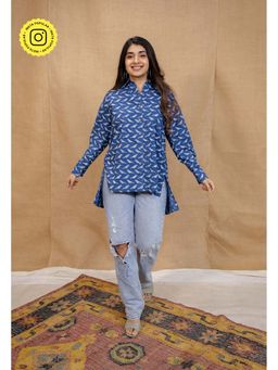 The Indian Ethnic Co. - Blue Loose Dabu Handblock Printed Cotton Tunic