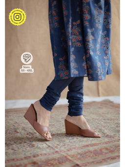 The Indian Ethnic Co. - Blue Solid Slub Cotton Churidar